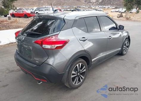 2018 Nissan Kicks Sv z USA, uszkodzony, nr VIN 3N1CP5CU9JL522704